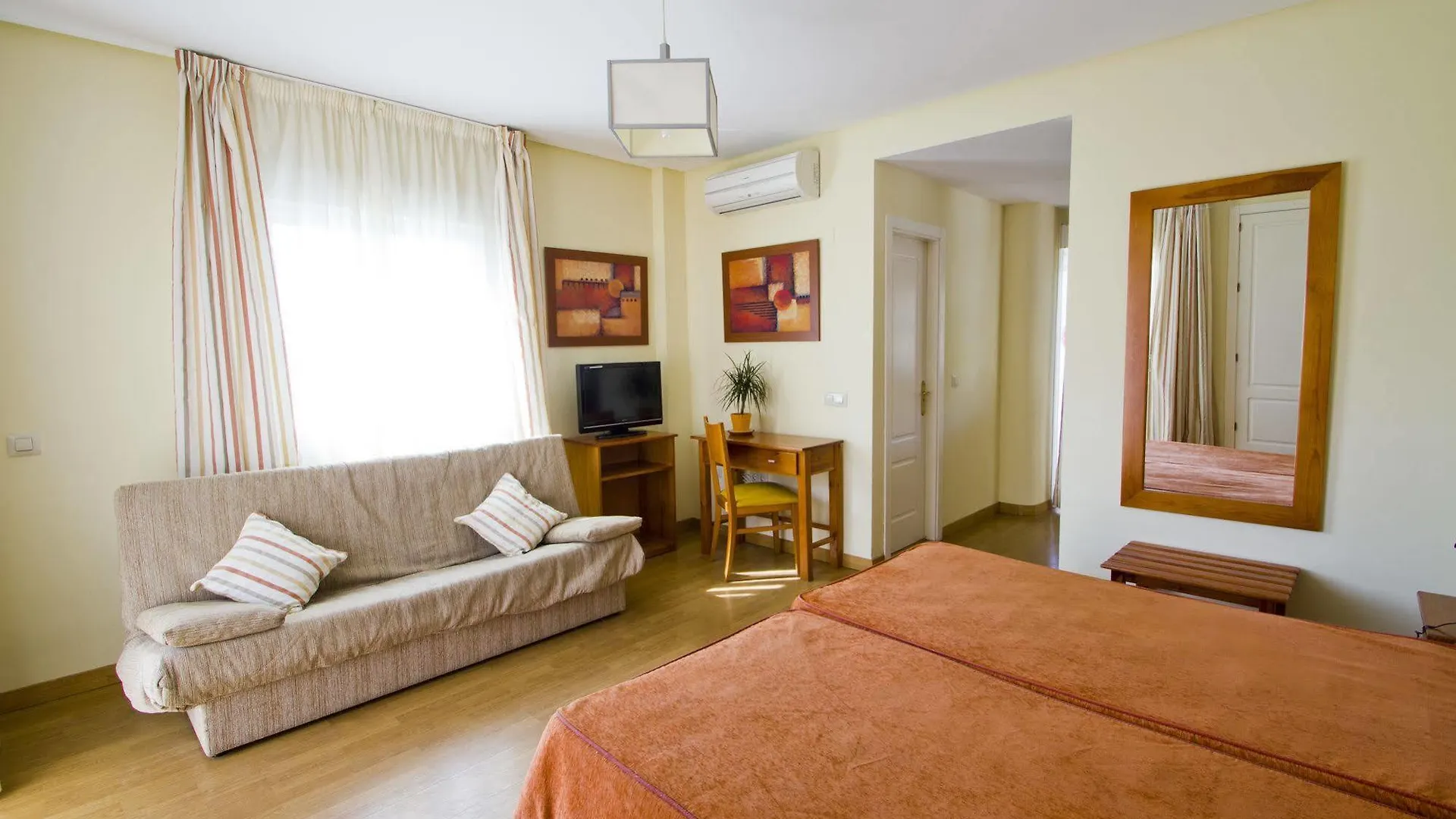 Vive Costa Azul Hotel Benalmadena 3*,  Spain