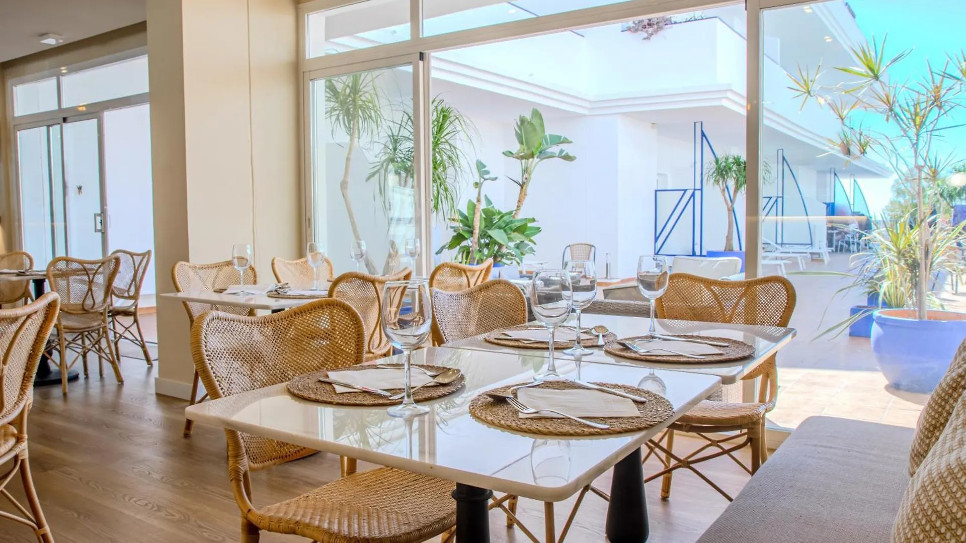 Vive Costa Azul Hotel Benalmádena